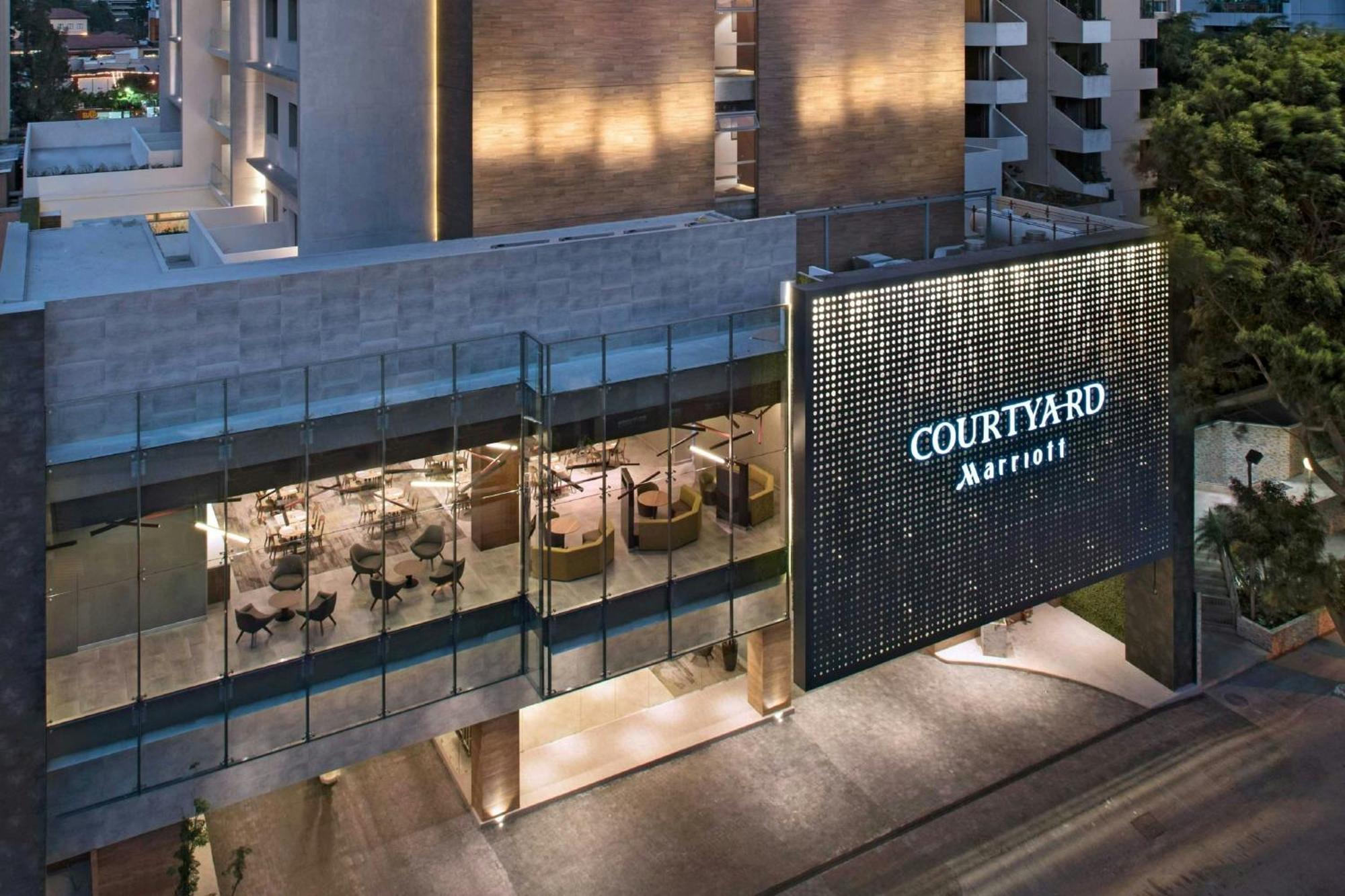 Courtyard By Marriott Guatemala City Екстер'єр фото