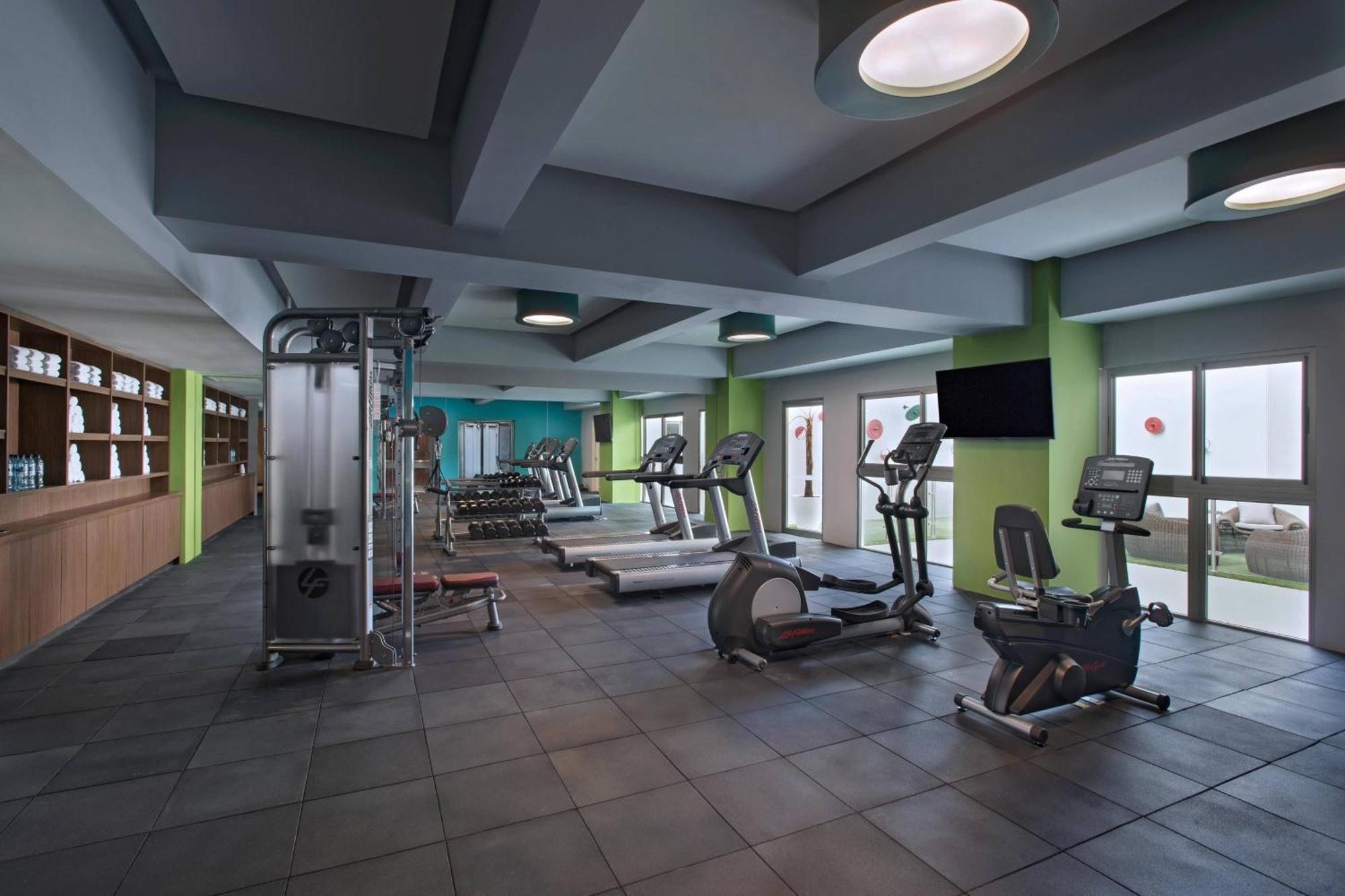 Courtyard By Marriott Guatemala City Екстер'єр фото